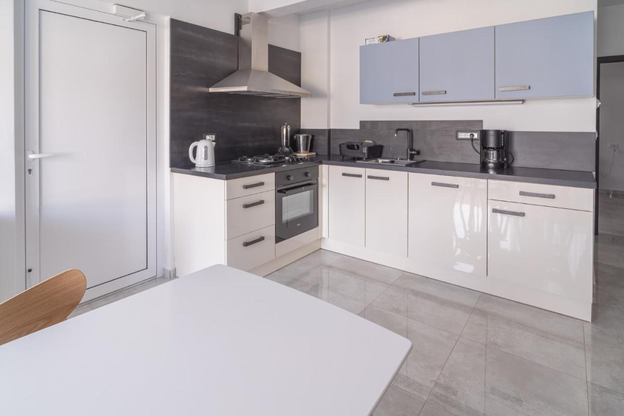 Blue Marina Apartments מראה חיצוני תמונה